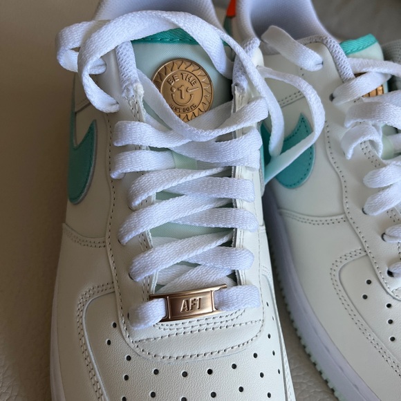 NWB - Nike Air Force 1 ‘07 Men’s Sneaker HM3728 131 - EU 44/US 10 - Picture 3 of 12